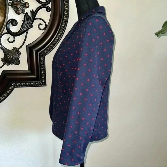 Talbots Navy Blue Blazer with Red Polka Dots NWOT Size 8P - Picture 3 of 14